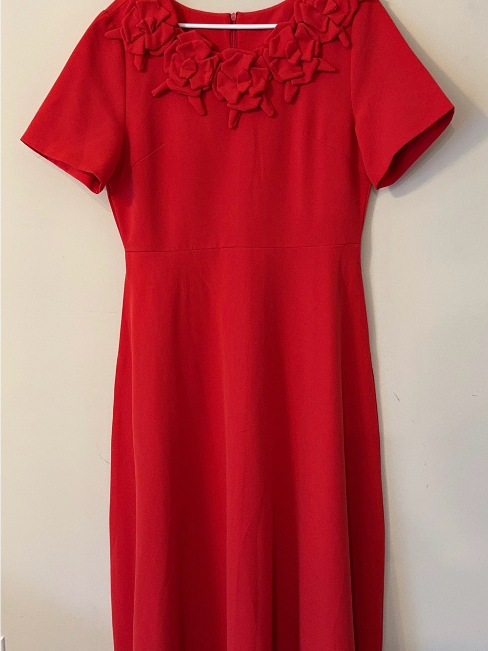 Red Floral-Applique Maxi Dress — Women's Elegant Evening Gown